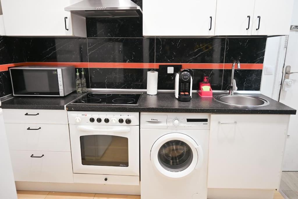 Agradable Apartamento Temporal De 1 Dormitorio En Madrid Pez30アパートメント エクステリア 写真