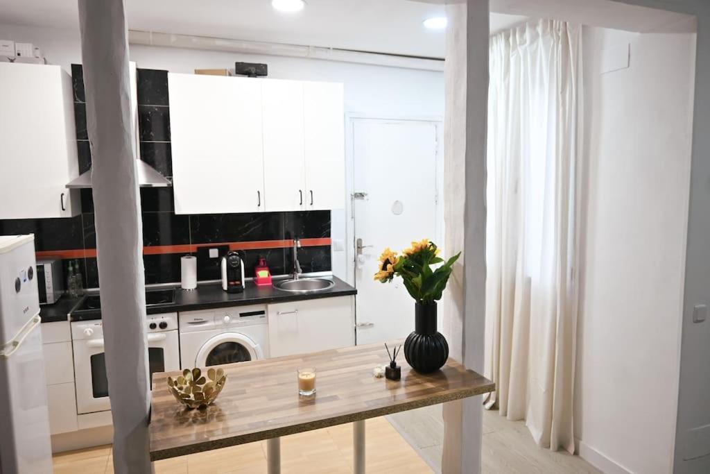 Agradable Apartamento Temporal De 1 Dormitorio En Madrid Pez30アパートメント エクステリア 写真