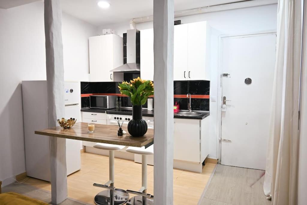 Agradable Apartamento Temporal De 1 Dormitorio En Madrid Pez30アパートメント エクステリア 写真